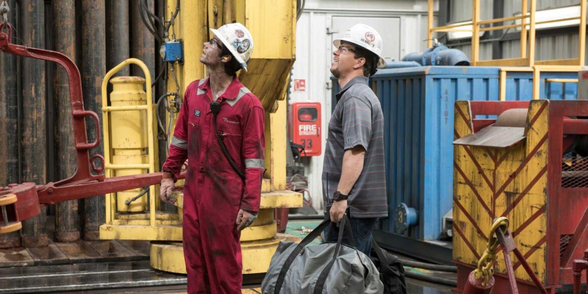 deepwater horizon movie review