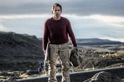 Movie Trailer:  The Secret Life of Walter Mitty (2013)
